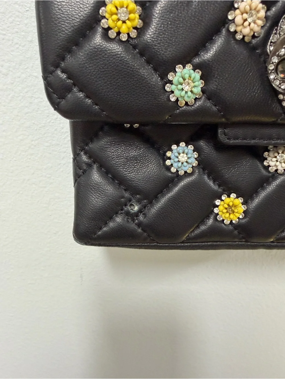 Kurt Geiger London Mini Kensington Black Quilted Bag Multicolor Flower Studs